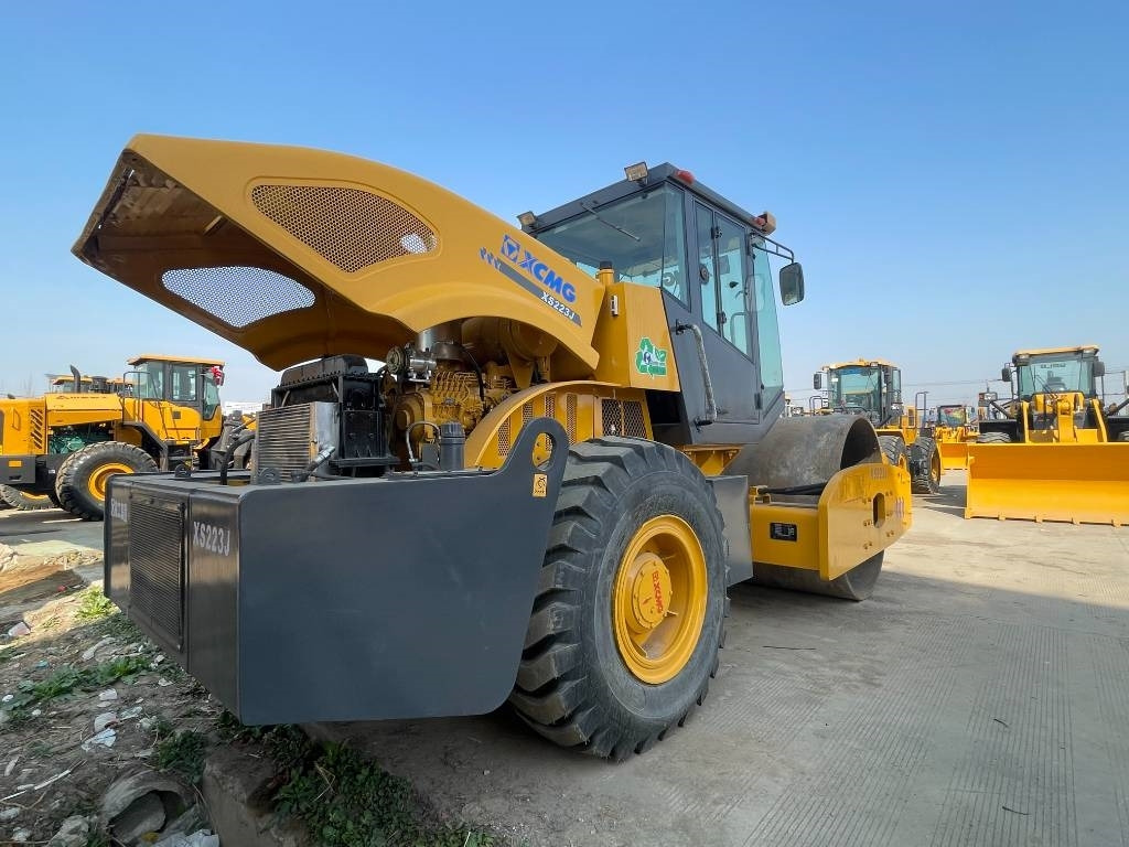 XCMG XS 223 J - מדחס: תמונה 3 XCMG XS 223 J - מדחס: תמונה 3