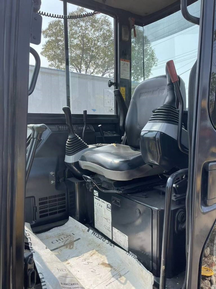 Yanmar Vio 35 - מיני מחפר: תמונה 2 Yanmar Vio 35 - מיני מחפר: תמונה 2