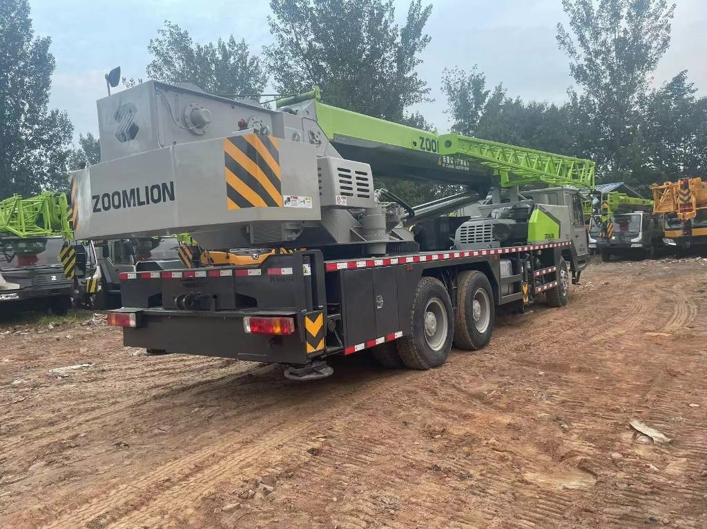 Zoomlion ZTC 500 V - עגורן לכל שטח: תמונה 2 Zoomlion ZTC 500 V - עגורן לכל שטח: תמונה 2
