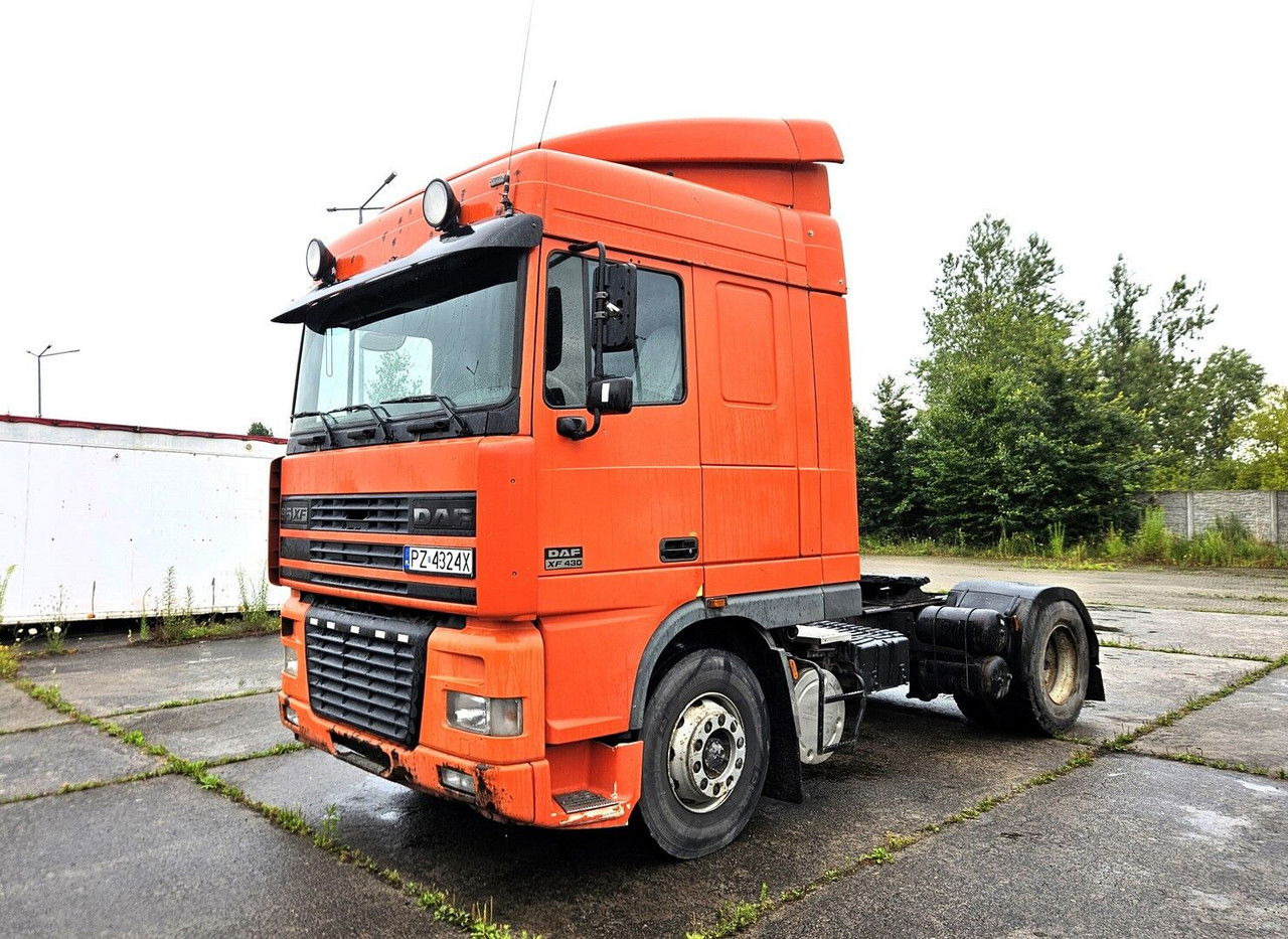 DAF XF 95.430 -2001 - Manual Pump AND Injectors - Euro 2- Manual GEA - יחידת טרקטור: תמונה 2 DAF XF 95.430 -2001 - Manual Pump AND Injectors - Euro 2- Manual GEA - יחידת טרקטור: תמונה 2