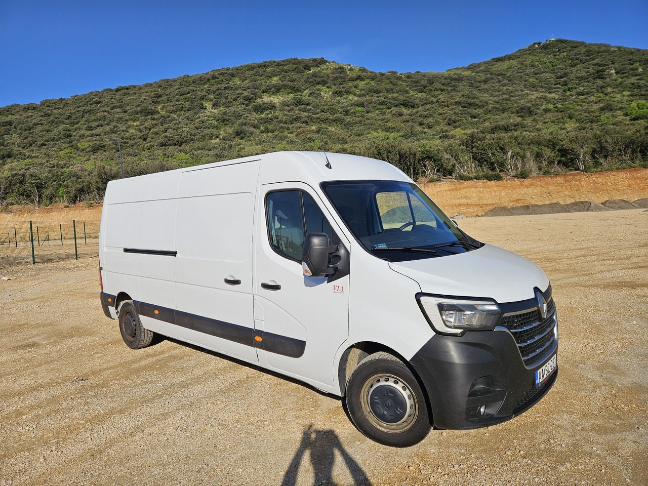 Renault Master III pack confort L3H2 P3 135LE - כלי רכב מסחרי עם תיבה: תמונה 3 Renault Master III pack confort L3H2 P3 135LE - כלי רכב מסחרי עם תיבה: תמונה 3