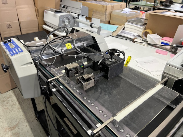 GRAPHIC WHIZARD GW 1200 - מכונת הדפסה: תמונה 3 GRAPHIC WHIZARD GW 1200 - מכונת הדפסה: תמונה 3