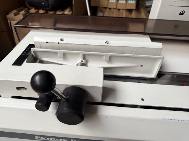 Planatol Planax Perfect Binder F II - מכונת כריכה: תמונה 4 Planatol Planax Perfect Binder F II - מכונת כריכה: תמונה 4
