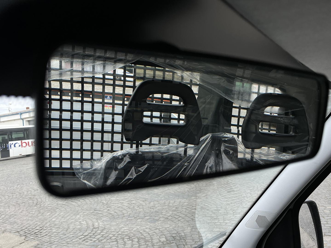 כלי רכב מסחרי מזהיר Iveco DAILY SKLÁPAČ, 2.3D, 35S16H: תמונה 19 כלי רכב מסחרי מזהיר Iveco DAILY SKLÁPAČ, 2.3D, 35S16H: תמונה 19