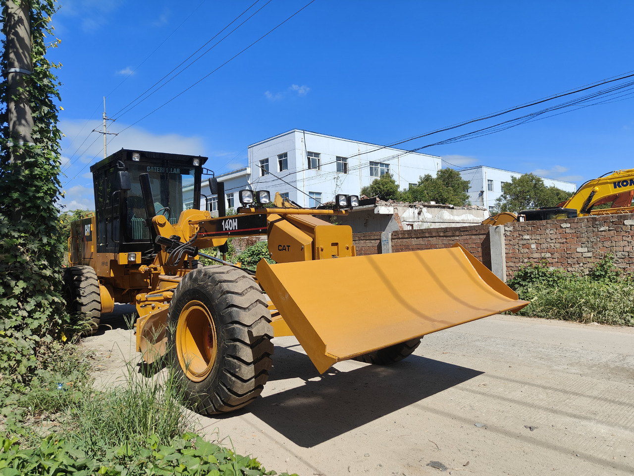 CATERPILLAR 140h with blade used cat motor grader 140k 140h 140g - מפלסת: תמונה 3 CATERPILLAR 140h with blade used cat motor grader 140k 140h 140g - מפלסת: תמונה 3
