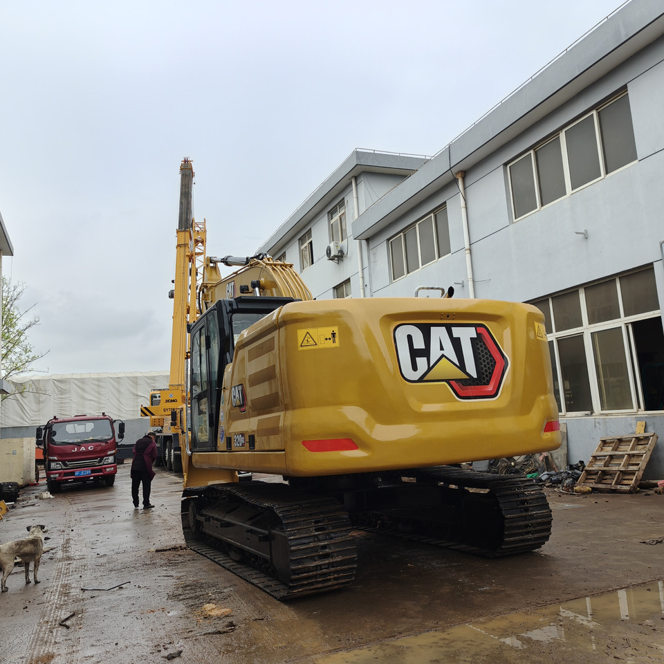 מחפר סורק CATERPILLAR 320GC: תמונה 7