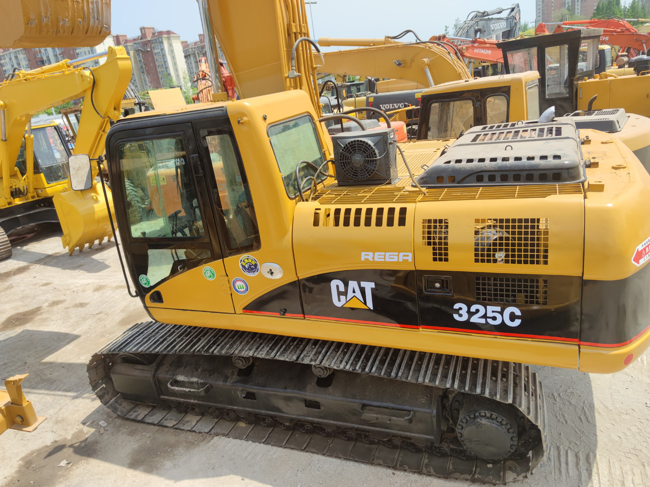 CATERPILLAR 325C - מחפר סורק: תמונה 1 CATERPILLAR 325C - מחפר סורק: תמונה 1