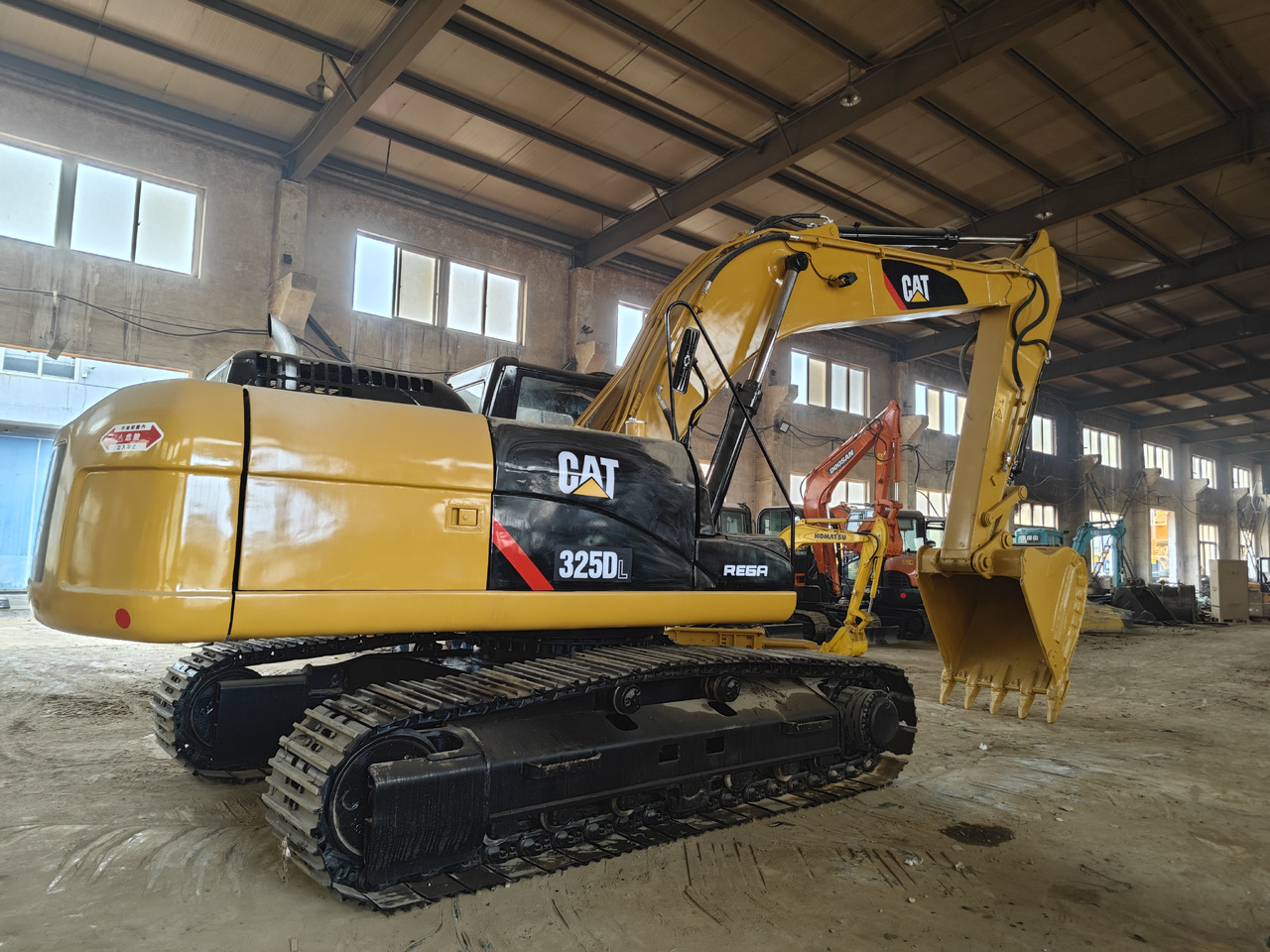 CATERPILLAR 325D Used cat 325 excavator cheap sale - מחפר סורק: תמונה 4 CATERPILLAR 325D Used cat 325 excavator cheap sale - מחפר סורק: תמונה 4