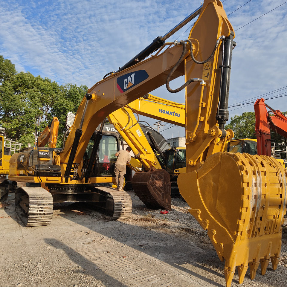 CATERPILLAR 325D - מחפר סורק: תמונה 3 CATERPILLAR 325D - מחפר סורק: תמונה 3