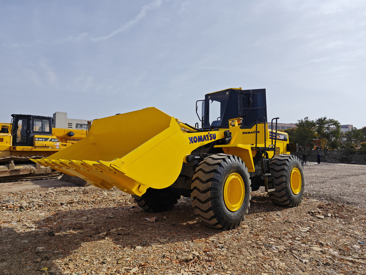 KOMATSU WA380 - מעמיס גלגלים: תמונה 2 KOMATSU WA380 - מעמיס גלגלים: תמונה 2