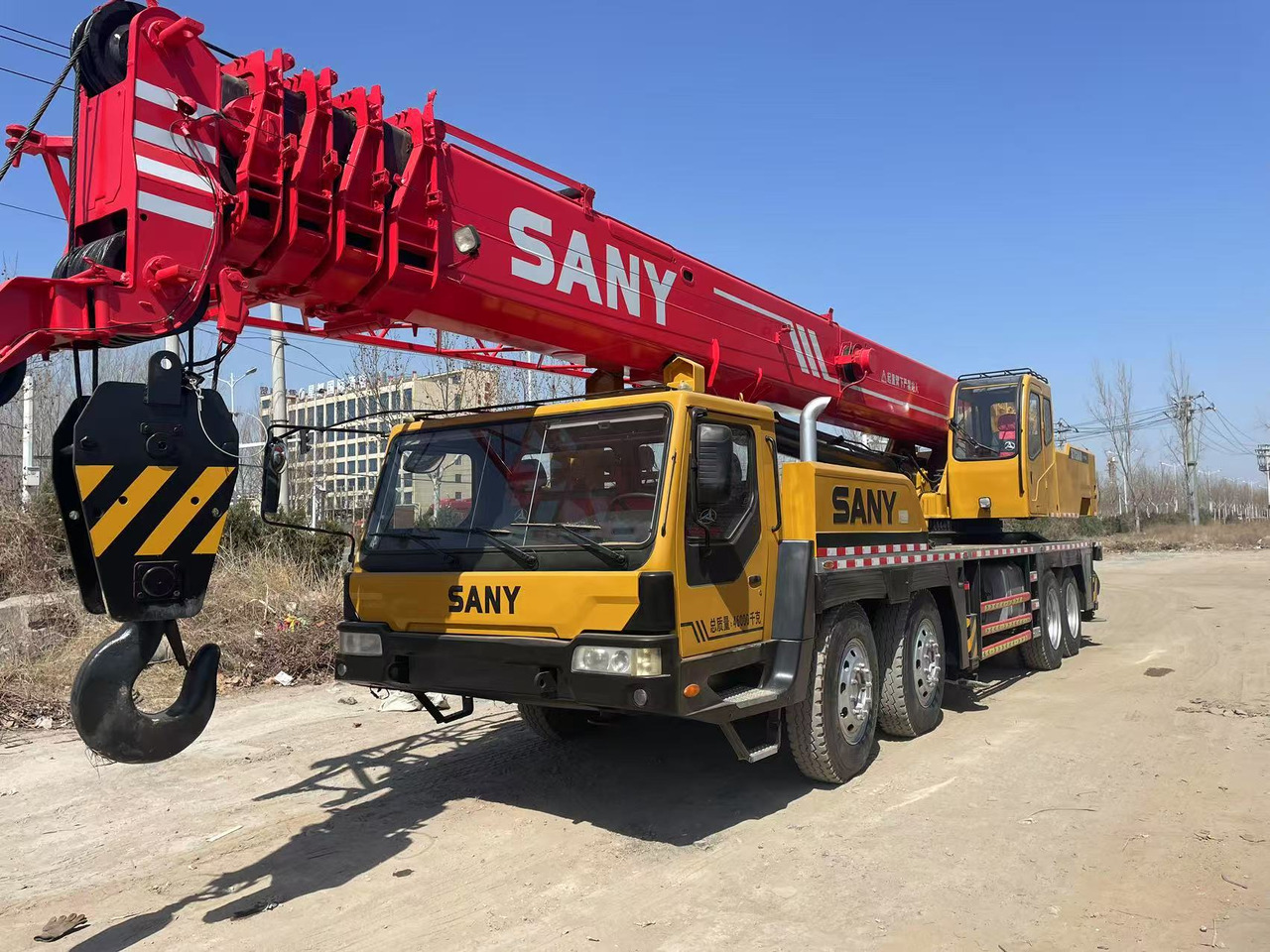 SANY STC800 - עגורן נייד: תמונה 4 SANY STC800 - עגורן נייד: תמונה 4