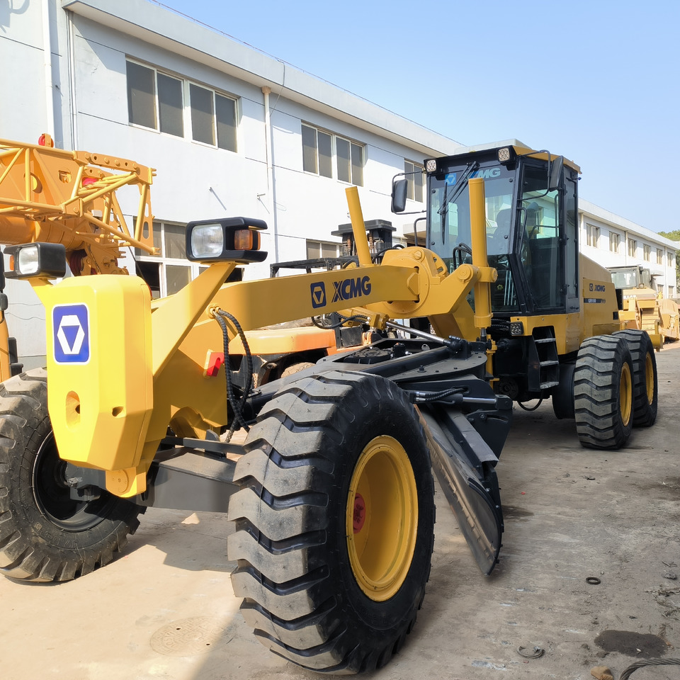 XCMG GR180 MOTOR GRADER - מפלסת: תמונה 3 XCMG GR180 MOTOR GRADER - מפלסת: תמונה 3