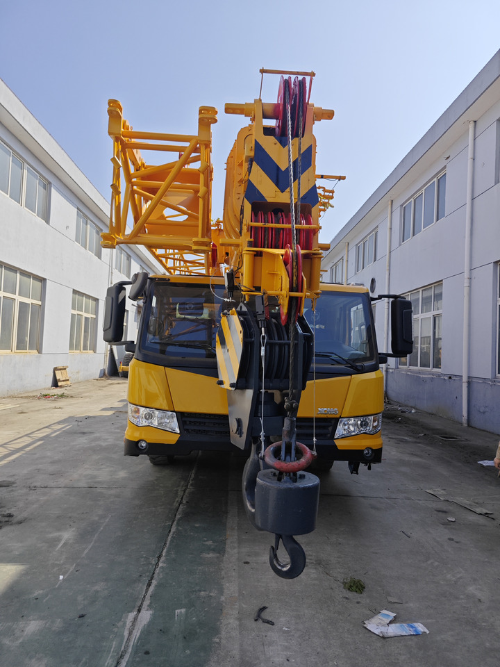 XCMG QY50KC QY50K truck crane - עגורן נייד: תמונה 3 XCMG QY50KC QY50K truck crane - עגורן נייד: תמונה 3