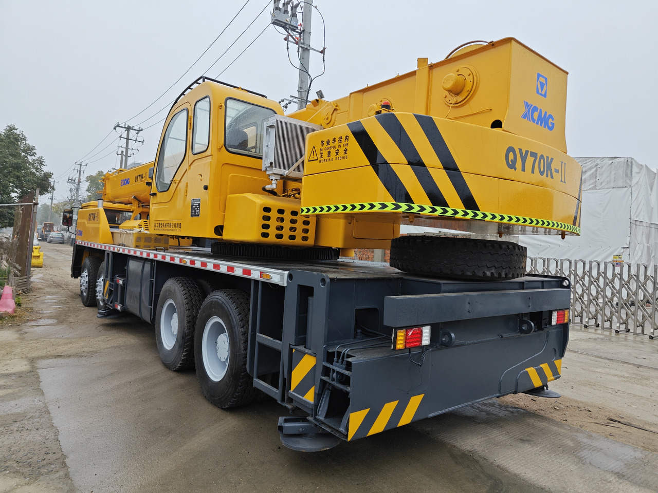 XCMG QY70K QY70K-II - עגורן נייד: תמונה 2 XCMG QY70K QY70K-II - עגורן נייד: תמונה 2