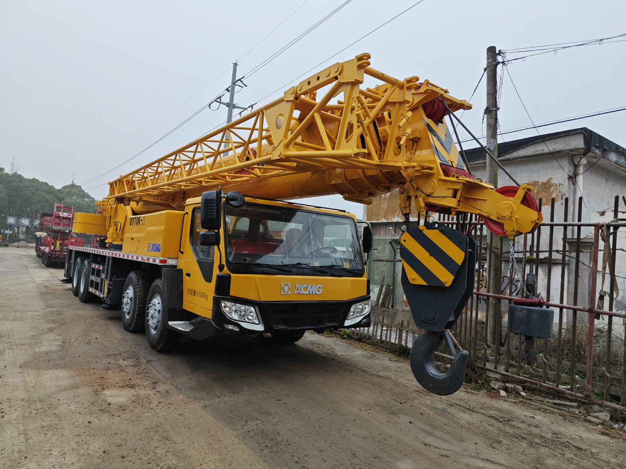 XCMG QY70K QY70K-II - עגורן נייד: תמונה 4 XCMG QY70K QY70K-II - עגורן נייד: תמונה 4