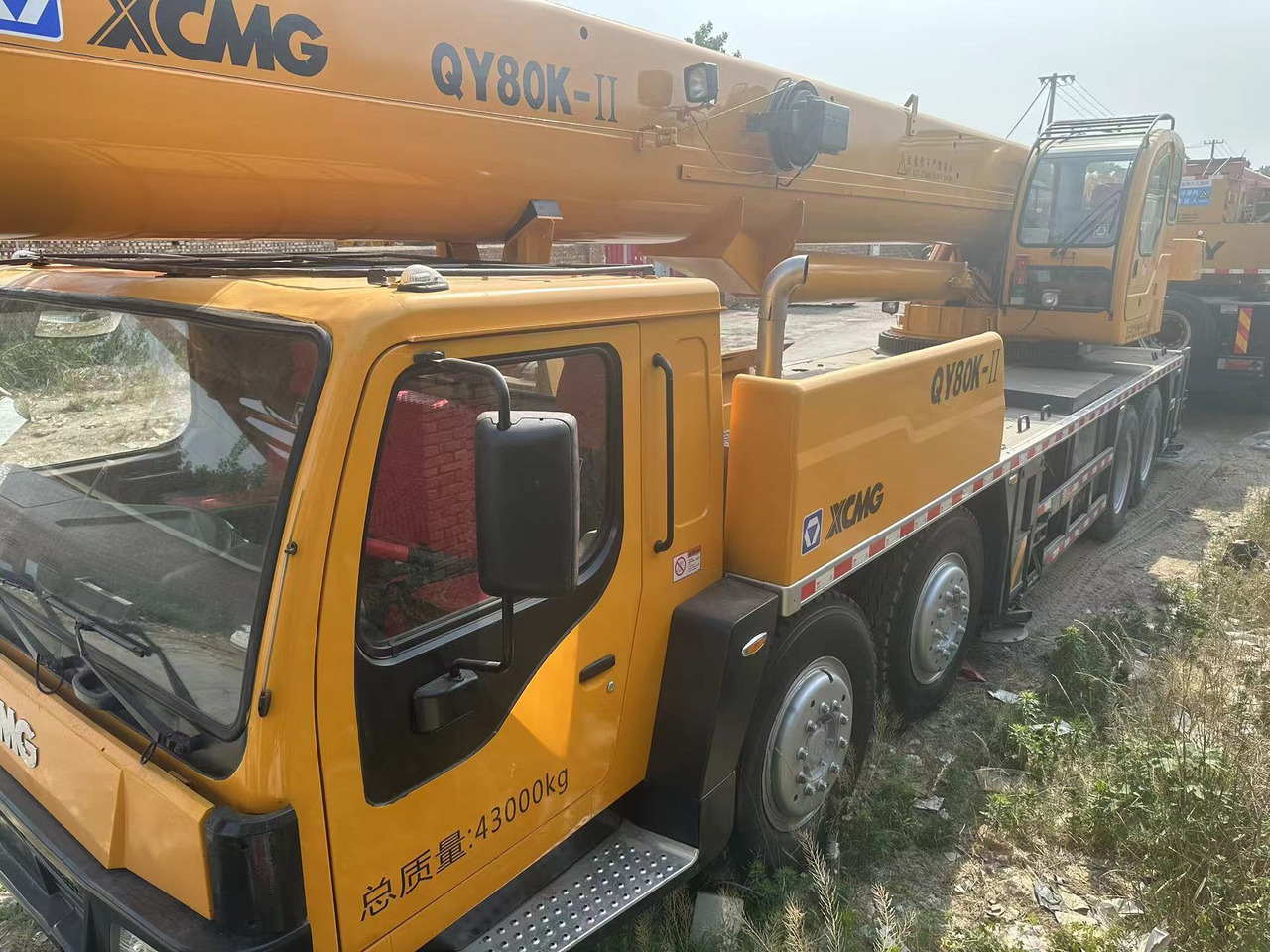 XCMG QY80K used 80ton truck crane - עגורן לכל שטח: תמונה 4 XCMG QY80K used 80ton truck crane - עגורן לכל שטח: תמונה 4