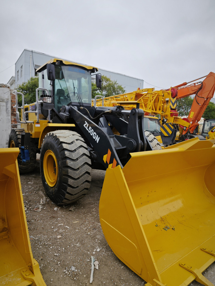 XCMG ZL50GN - מעמיס גלגלים: תמונה 4 XCMG ZL50GN - מעמיס גלגלים: תמונה 4