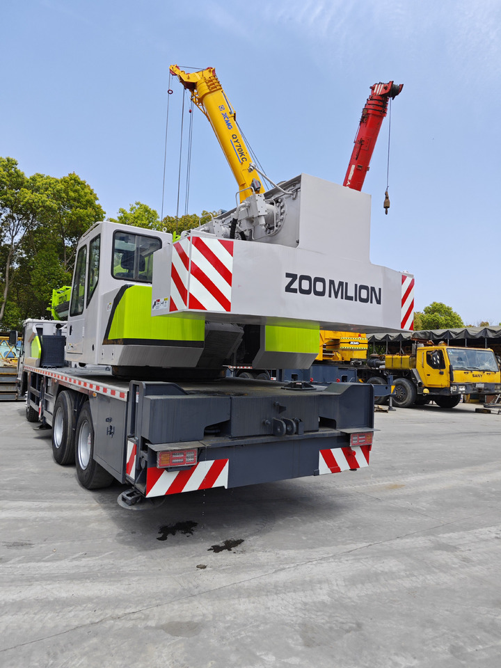 ZOOMLION ZTC251V - עגורן נייד: תמונה 4 ZOOMLION ZTC251V - עגורן נייד: תמונה 4