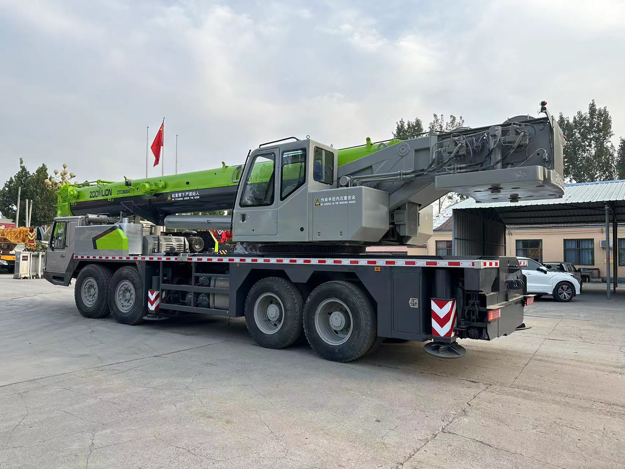 Zoomlion ZTC800V Used 80ton trcuk crane - עגורן נייד: תמונה 3 Zoomlion ZTC800V Used 80ton trcuk crane - עגורן נייד: תמונה 3