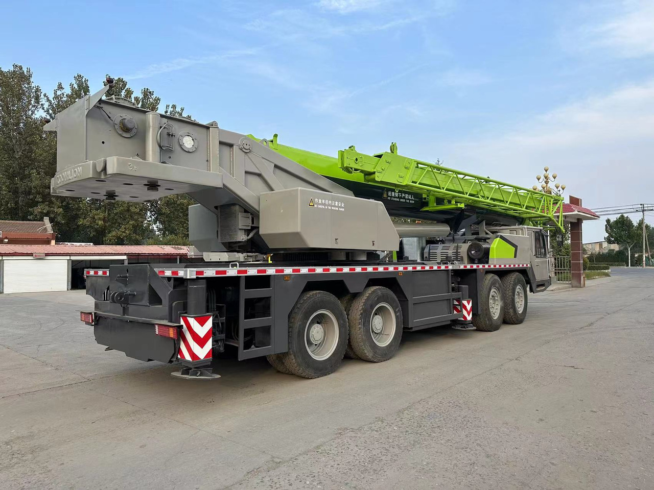 Zoomlion ZTC800V Used 80ton trcuk crane - עגורן נייד: תמונה 2 Zoomlion ZTC800V Used 80ton trcuk crane - עגורן נייד: תמונה 2