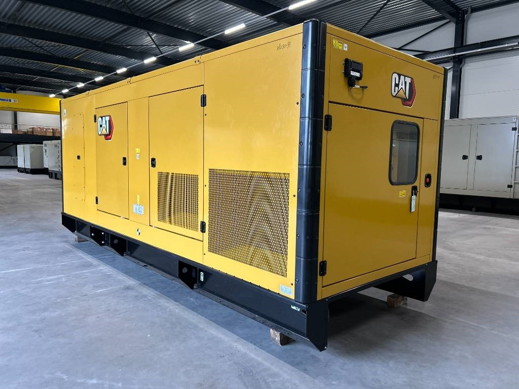 CAT DE715E0 - 715 kVA Generator - DPX-18030 - ערכת גנרטורים: תמונה 5 CAT DE715E0 - 715 kVA Generator - DPX-18030 - ערכת גנרטורים: תמונה 5
