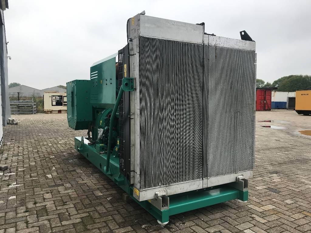 Cummins C900D5 - 900 kVA Open Genset - DPX-18527-O - ערכת גנרטורים: תמונה 2 Cummins C900D5 - 900 kVA Open Genset - DPX-18527-O - ערכת גנרטורים: תמונה 2