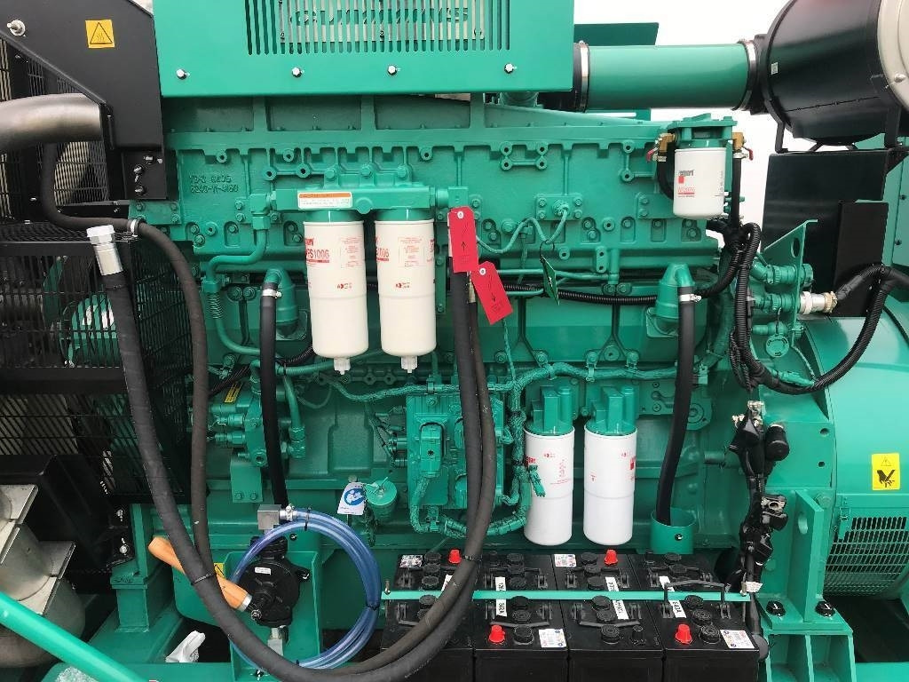 Cummins C900D5 - 900 kVA Open Genset - DPX-18527-O - ערכת גנרטורים: תמונה 5 Cummins C900D5 - 900 kVA Open Genset - DPX-18527-O - ערכת גנרטורים: תמונה 5