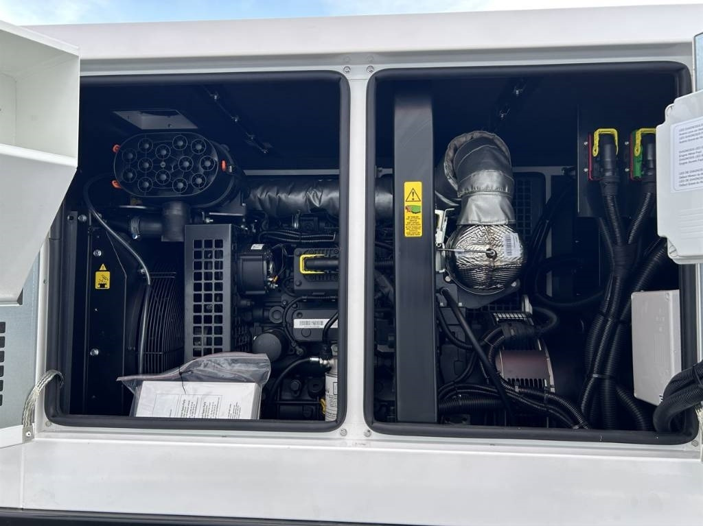 חָדָשׁ ערכת גנרטורים Deutz TCD2.9L4 - 60 kVA Stage V Generator - DPX-19006.1: תמונה 6