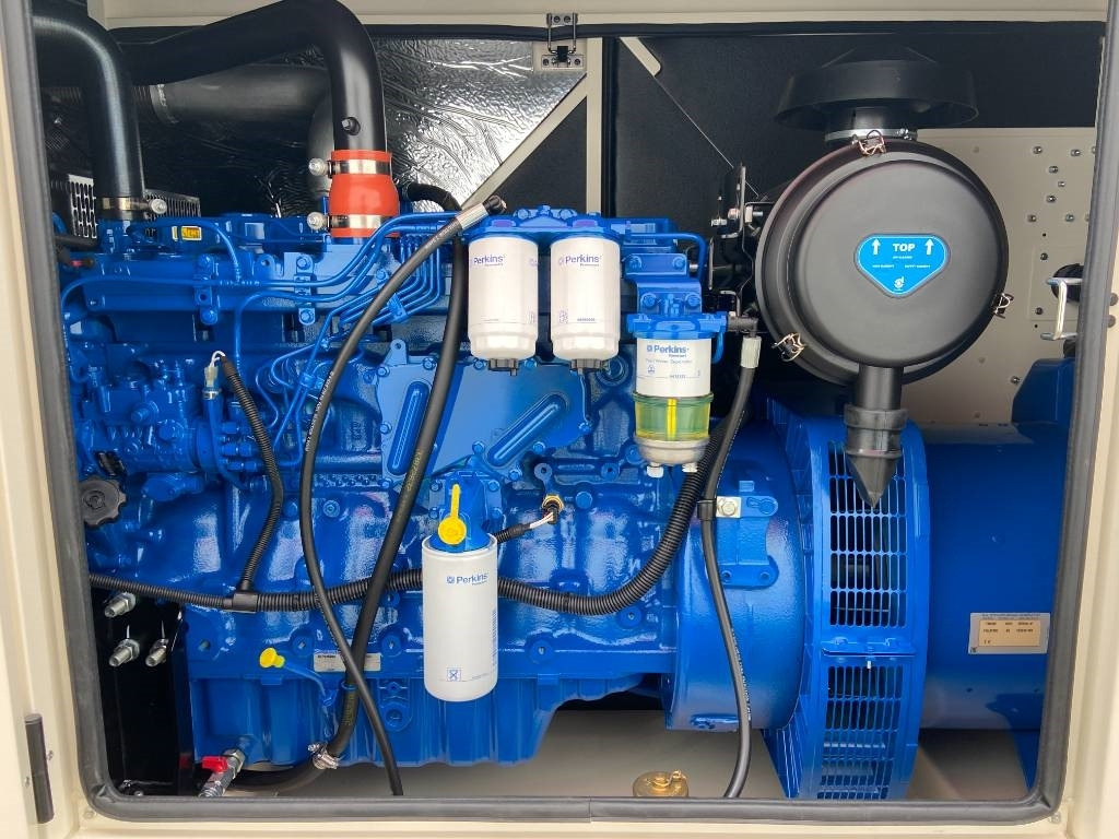 FG Wilson P165-5 - 165 kVA Genset - DPX-16010 - ערכת גנרטורים: תמונה 4 FG Wilson P165-5 - 165 kVA Genset - DPX-16010 - ערכת גנרטורים: תמונה 4