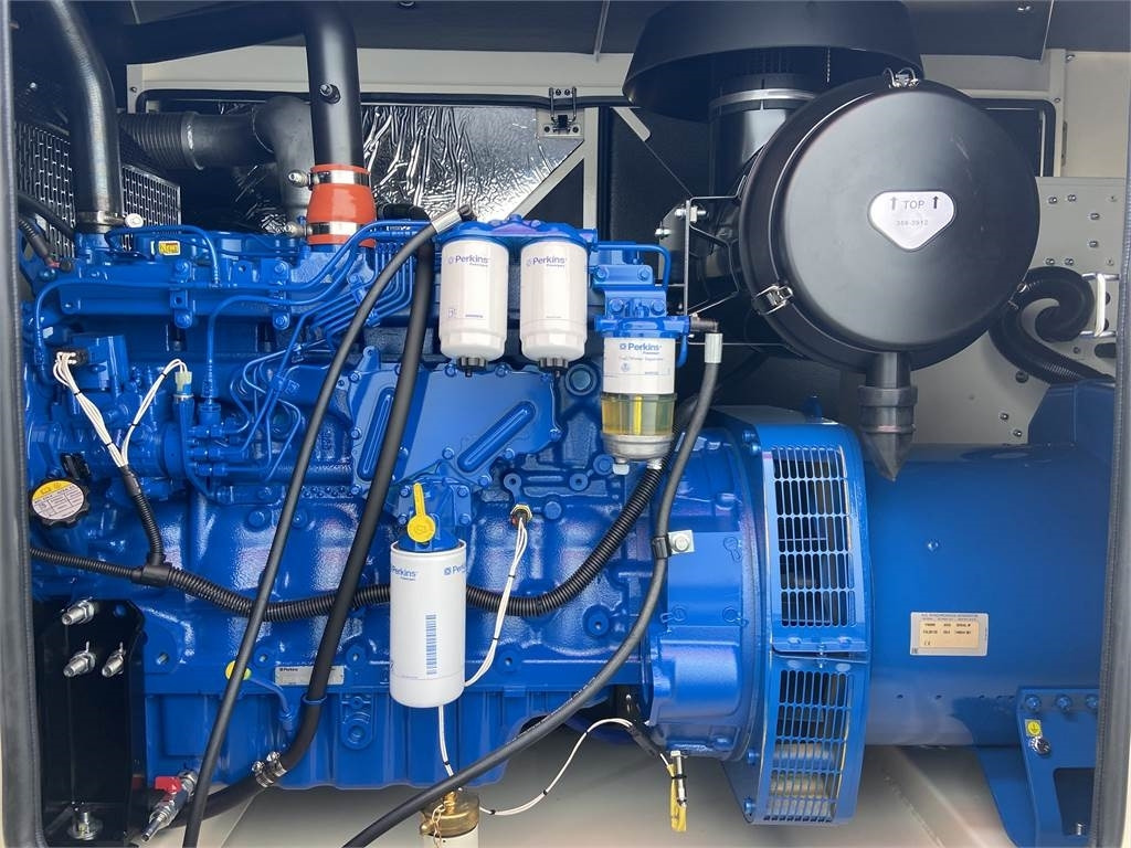 FG Wilson P220-3 - 220 kVA Genset - DPX-16012 - ערכת גנרטורים: תמונה 4 FG Wilson P220-3 - 220 kVA Genset - DPX-16012 - ערכת גנרטורים: תמונה 4