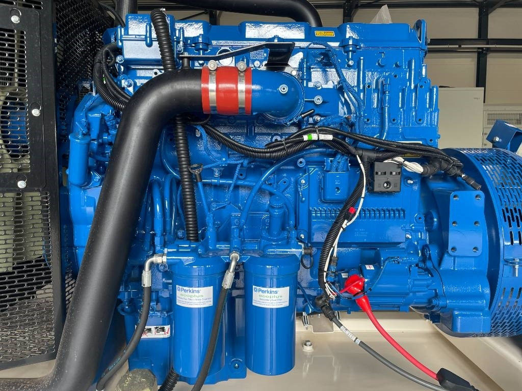FG Wilson P450-3 - 450 kVA Open Genset - DPX-16018-O - ערכת גנרטורים: תמונה 5 FG Wilson P450-3 - 450 kVA Open Genset - DPX-16018-O - ערכת גנרטורים: תמונה 5