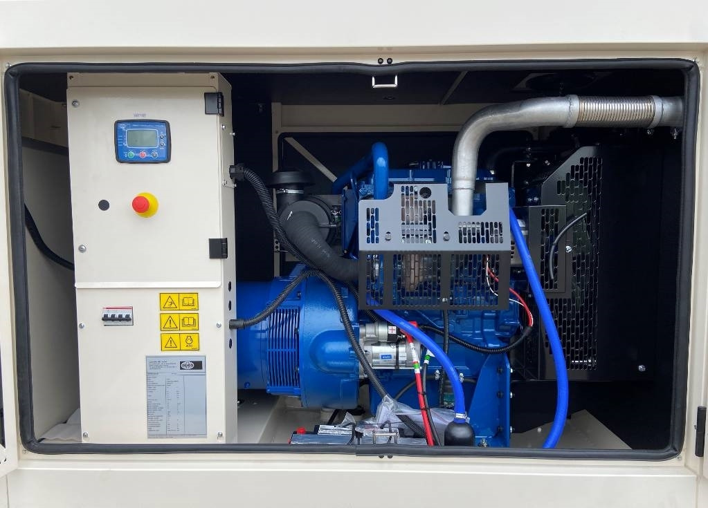 FG Wilson P50-3 - 50 kVA Genset - DPX-16004 - ערכת גנרטורים: תמונה 5 FG Wilson P50-3 - 50 kVA Genset - DPX-16004 - ערכת גנרטורים: תמונה 5