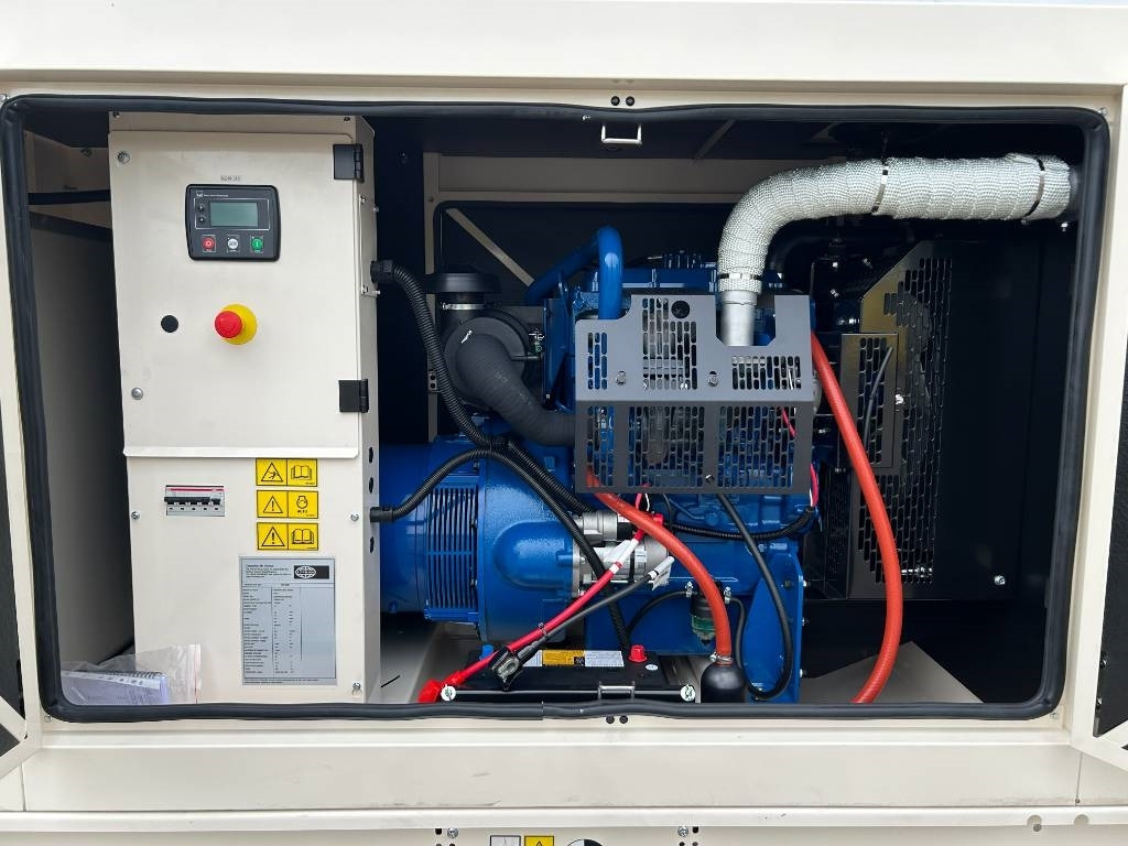 FG Wilson P55-3 - 55 kVA Genset - DPX-16005 - ערכת גנרטורים: תמונה 4 FG Wilson P55-3 - 55 kVA Genset - DPX-16005 - ערכת גנרטורים: תמונה 4