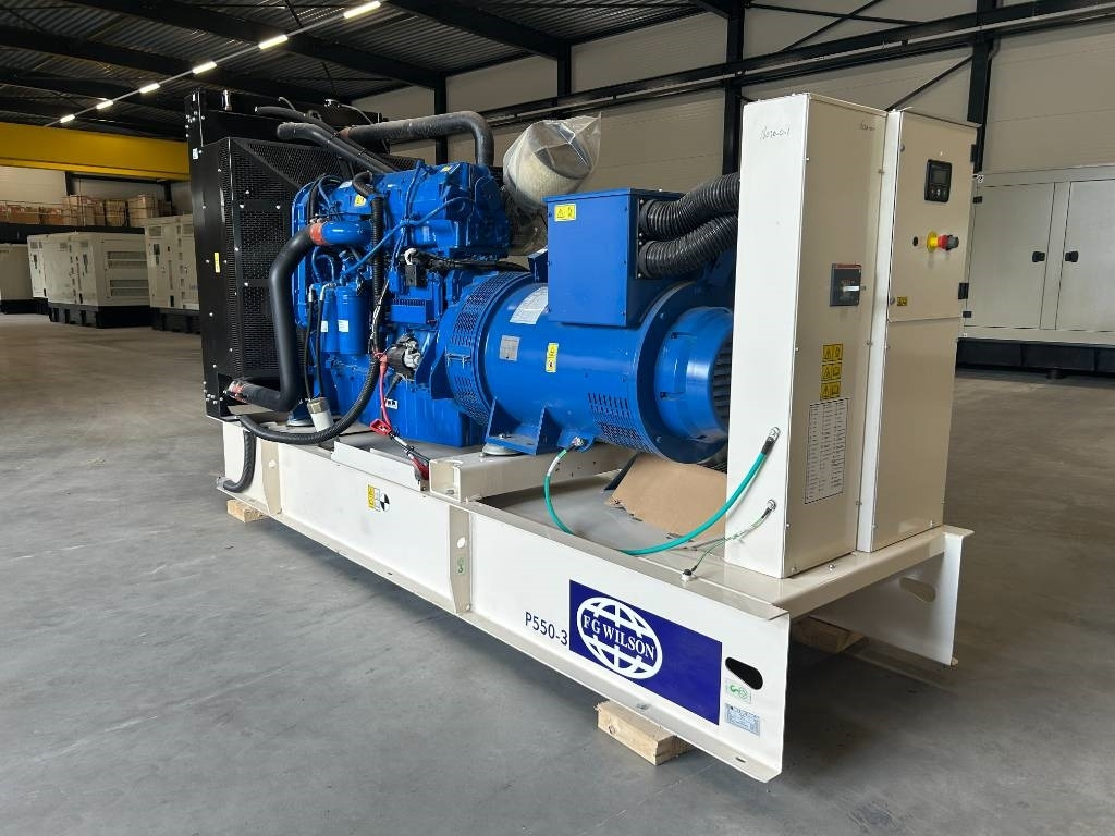 FG Wilson P550-3 - 550 kVA Open Genset - DPX-16020-O - ערכת גנרטורים: תמונה 5 FG Wilson P550-3 - 550 kVA Open Genset - DPX-16020-O - ערכת גנרטורים: תמונה 5