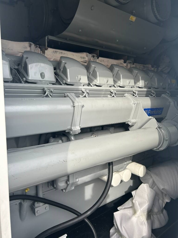 Perkins 4016-TAG2A - 2.200 kVA Generator - DPX-19826 - ערכת גנרטורים: תמונה 5 Perkins 4016-TAG2A - 2.200 kVA Generator - DPX-19826 - ערכת גנרטורים: תמונה 5