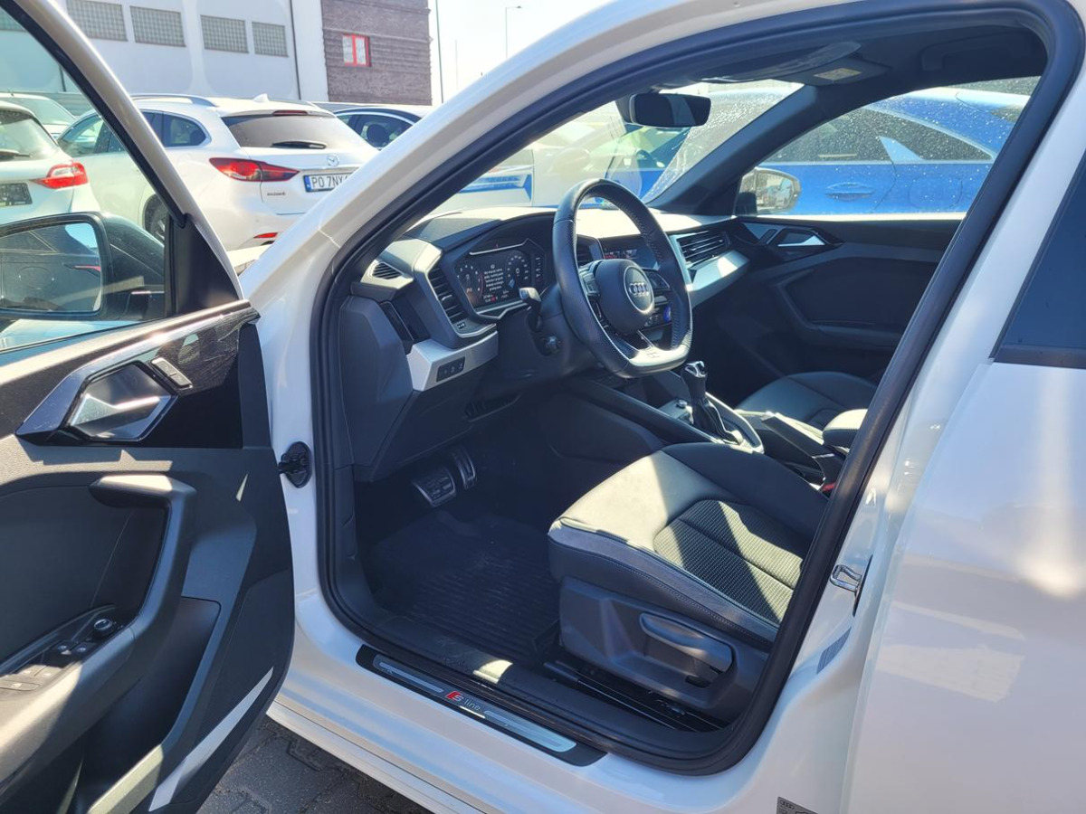 מכונית AUDI A1 SPORTBACK HATCHBACK: תמונה 9