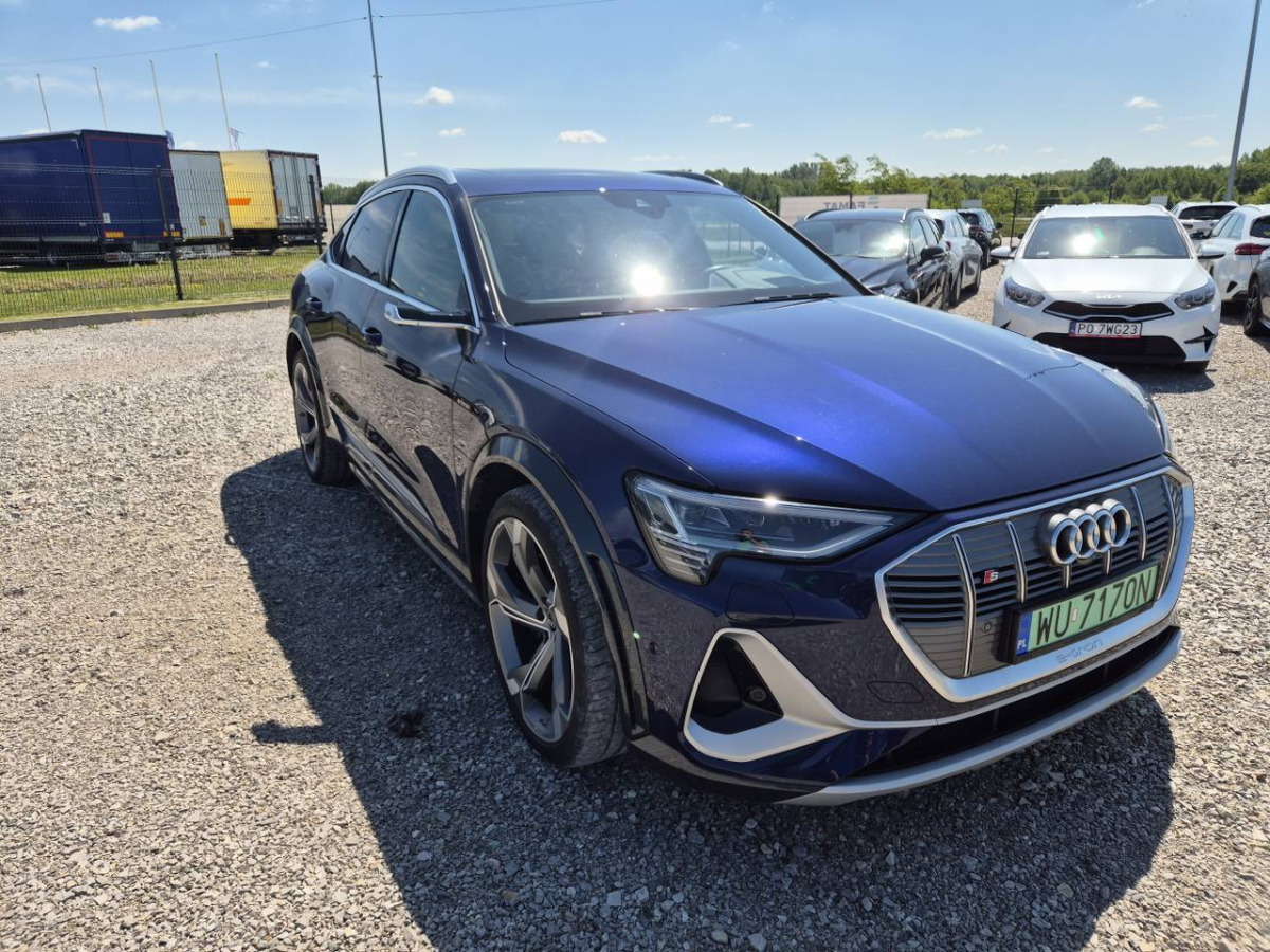 AUDI E-TRON S SPORTBACK SUV - SUV: תמונה 1 AUDI E-TRON S SPORTBACK SUV - SUV: תמונה 1