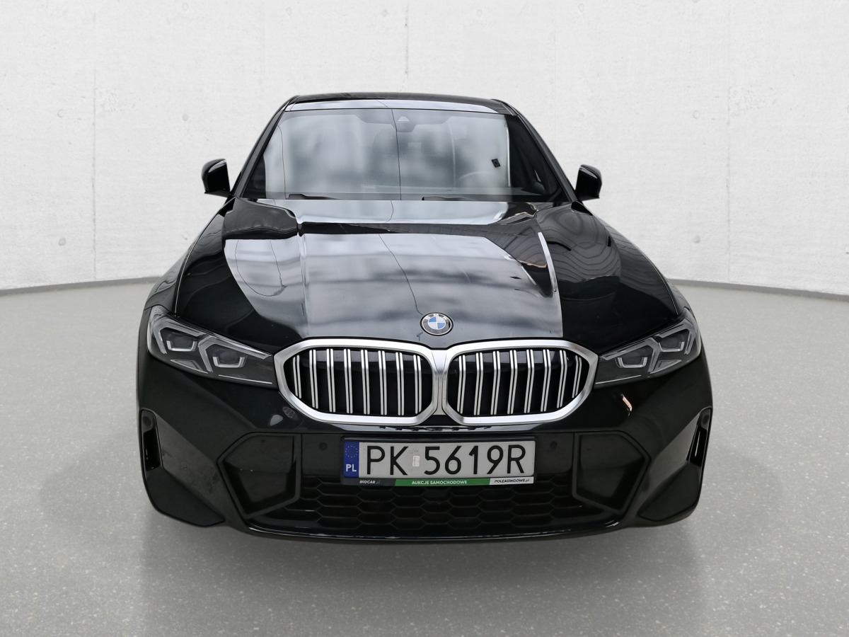 BMW 320I XDRIVE SEDAN - מכונית: תמונה 3 BMW 320I XDRIVE SEDAN - מכונית: תמונה 3