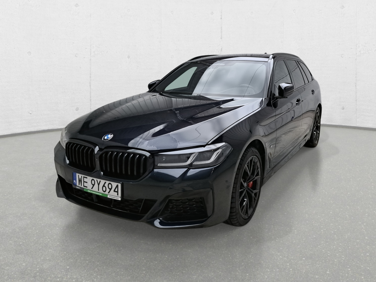 BMW 540I XDRIVE KOMBI - מכונית: תמונה 4 BMW 540I XDRIVE KOMBI - מכונית: תמונה 4