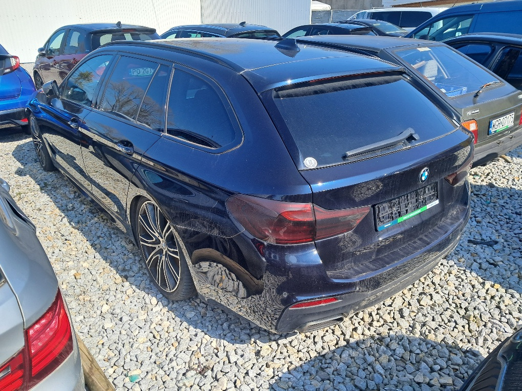 BMW M550D XDRIVE KOMBI - מכונית: תמונה 4 BMW M550D XDRIVE KOMBI - מכונית: תמונה 4
