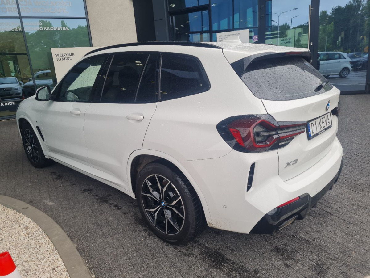 BMW X3 XDRIVE20I SUV - SUV: תמונה 4 BMW X3 XDRIVE20I SUV - SUV: תמונה 4
