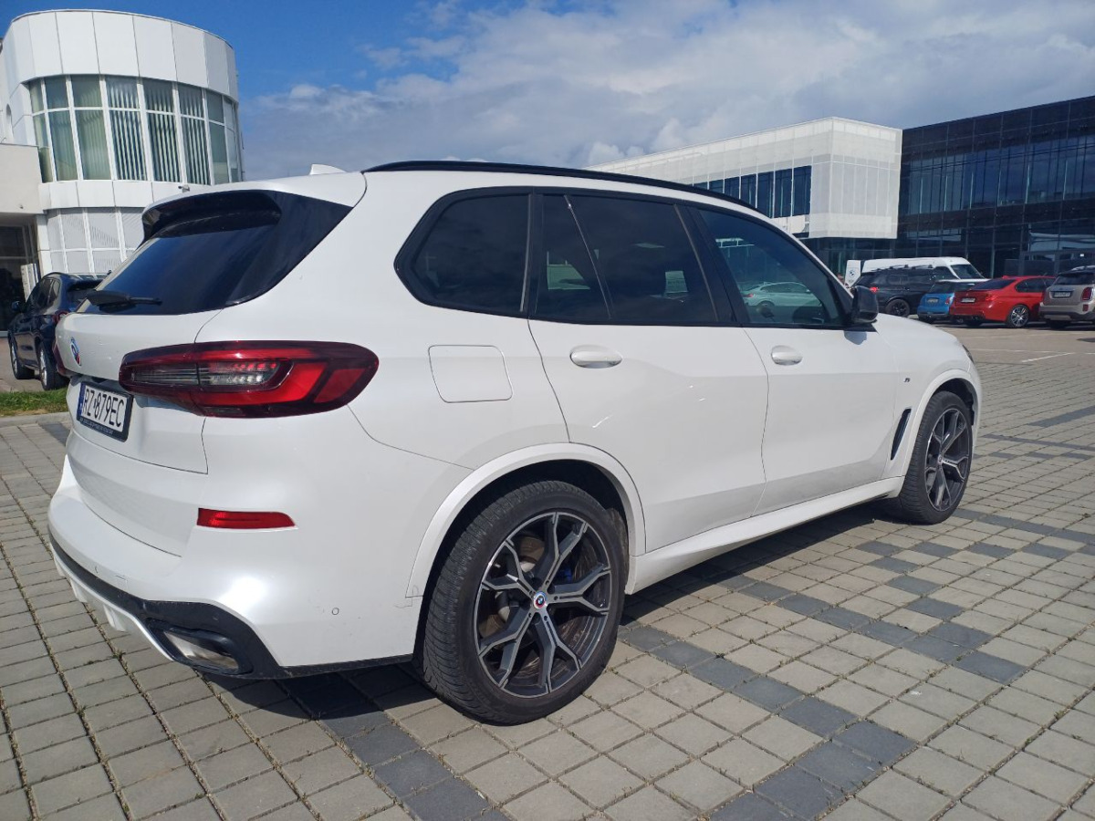 BMW X5 SUV - SUV: תמונה 3 BMW X5 SUV - SUV: תמונה 3