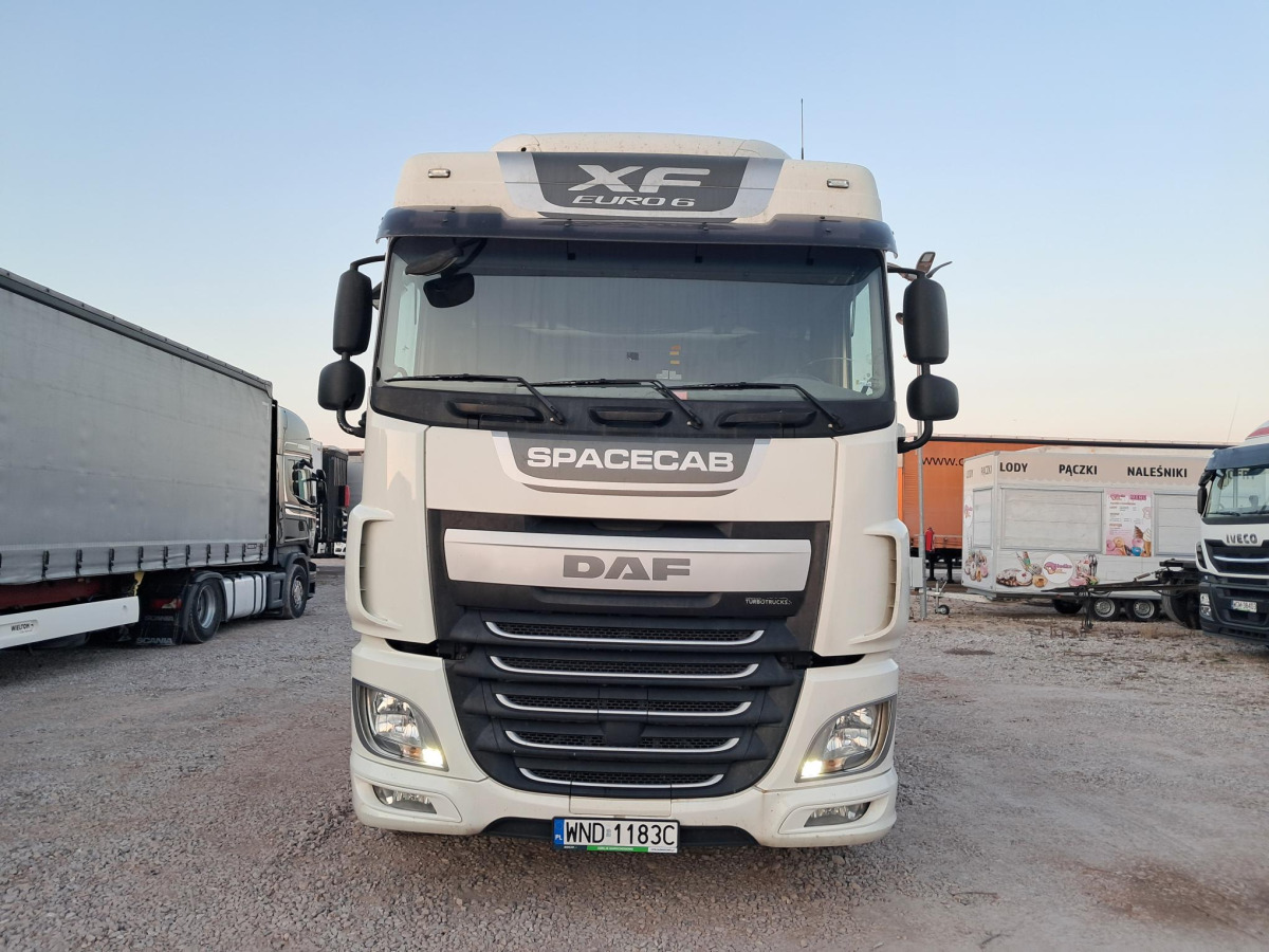 DAF XF 460 FT CIĄGNIK SIODŁOWY - יחידת טרקטור: תמונה 3 DAF XF 460 FT CIĄGNIK SIODŁOWY - יחידת טרקטור: תמונה 3