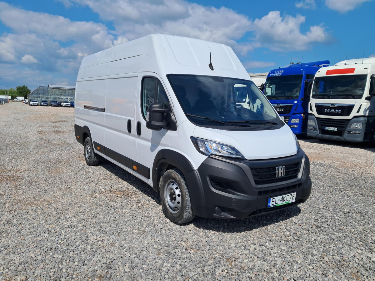 FIAT DUCATO FURGON BLASZAK - כלי רכב מסחרי עם לוח: תמונה 1 FIAT DUCATO FURGON BLASZAK - כלי רכב מסחרי עם לוח: תמונה 1