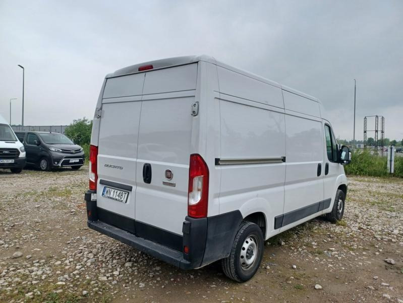 FIAT DUCATO FURGON BLASZAK - כלי רכב מסחרי עם לוח: תמונה 4 FIAT DUCATO FURGON BLASZAK - כלי רכב מסחרי עם לוח: תמונה 4