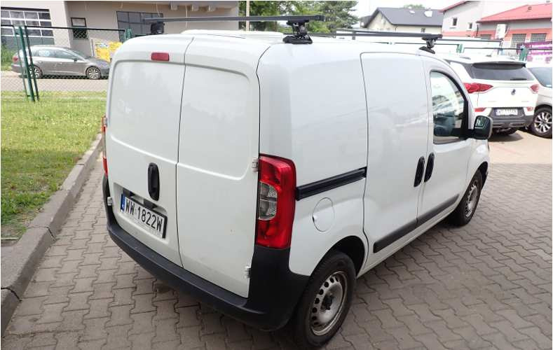 FIAT FIORINO FURGON BLASZAK - כלי רכב מסחרי עם לוח: תמונה 3 FIAT FIORINO FURGON BLASZAK - כלי רכב מסחרי עם לוח: תמונה 3