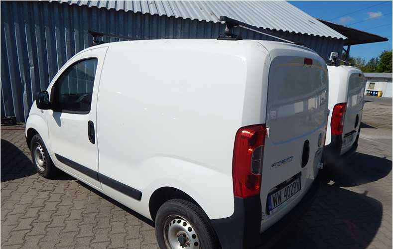 FIAT FIORINO FURGON BLASZAK - כלי רכב מסחרי עם לוח: תמונה 4 FIAT FIORINO FURGON BLASZAK - כלי רכב מסחרי עם לוח: תמונה 4