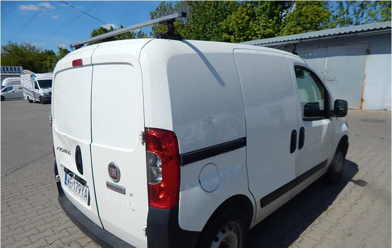 FIAT FIORINO FURGON BLASZAK - כלי רכב מסחרי עם לוח: תמונה 3 FIAT FIORINO FURGON BLASZAK - כלי רכב מסחרי עם לוח: תמונה 3