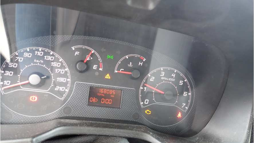 FIAT FIORINO FURGON BLASZAK - כלי רכב מסחרי עם לוח: תמונה 5 FIAT FIORINO FURGON BLASZAK - כלי רכב מסחרי עם לוח: תמונה 5