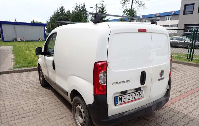 FIAT FIORINO FURGON BLASZAK - כלי רכב מסחרי עם לוח: תמונה 3 FIAT FIORINO FURGON BLASZAK - כלי רכב מסחרי עם לוח: תמונה 3